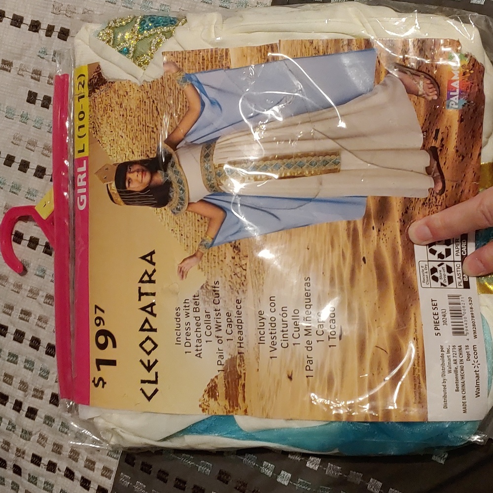 Brand New Cleopatra costume size 10-12